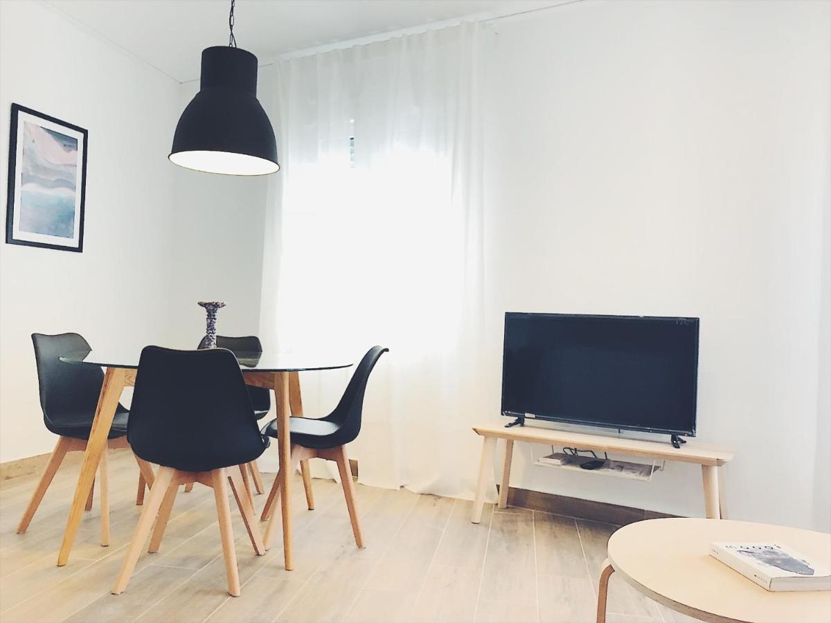 Apartamentos La Gloria Бенідорм Екстер'єр фото